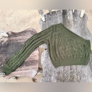 OFF-SHOULDER OLIVE GREEN SWEATER